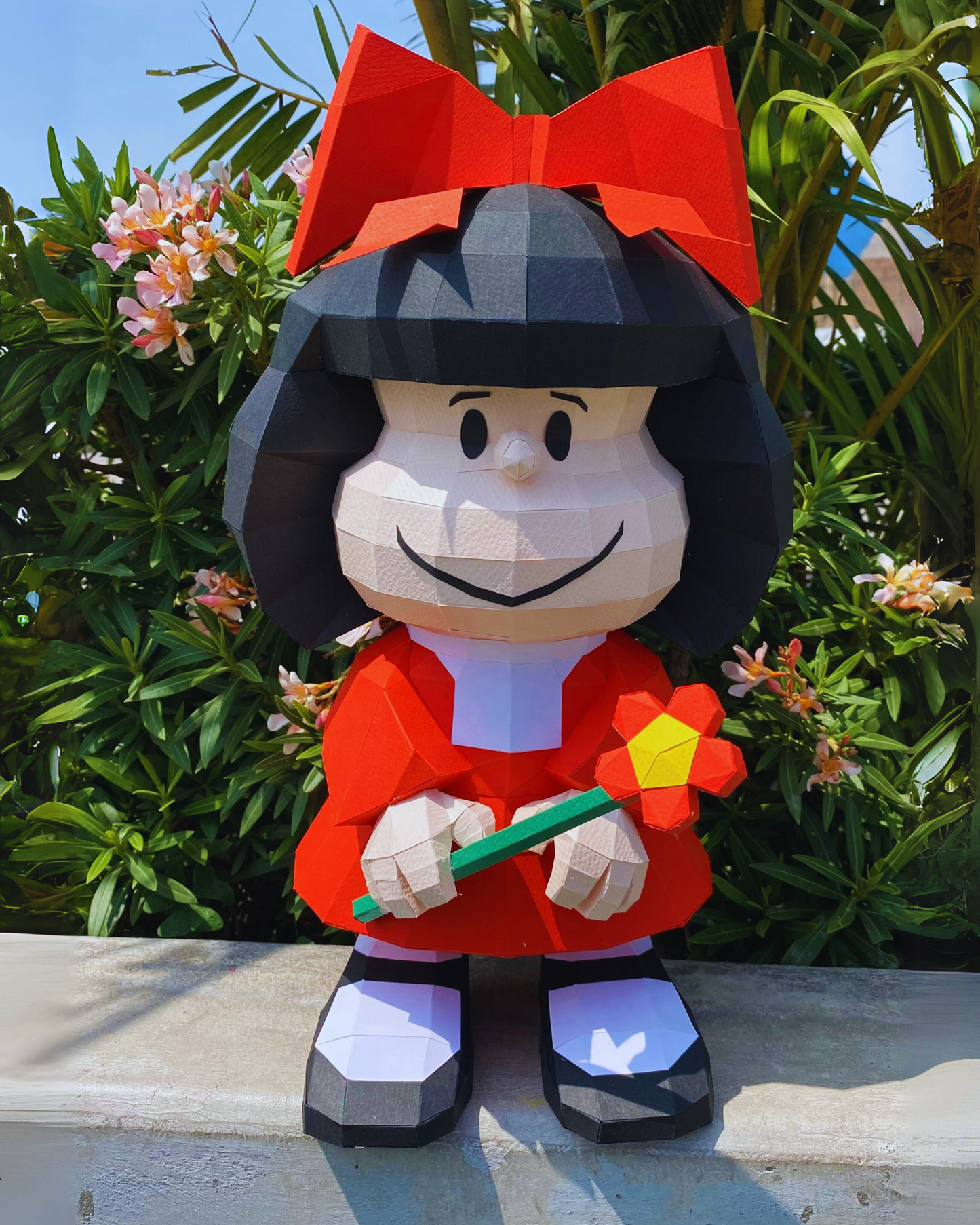 Mafalda con flor
