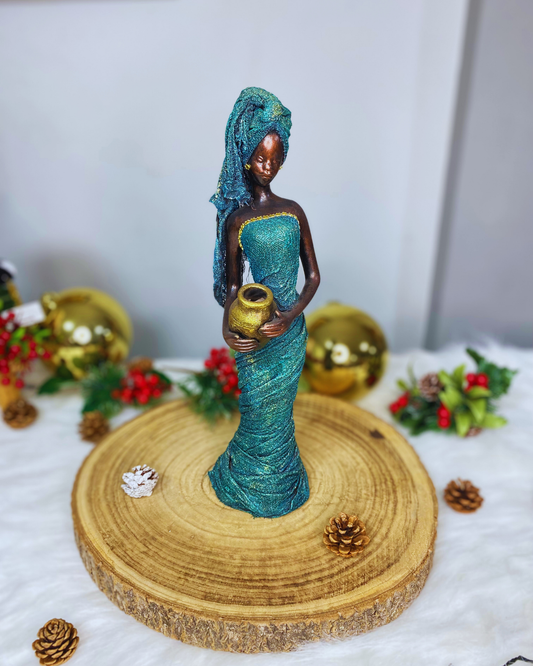 Negra chica esbelta turqueza